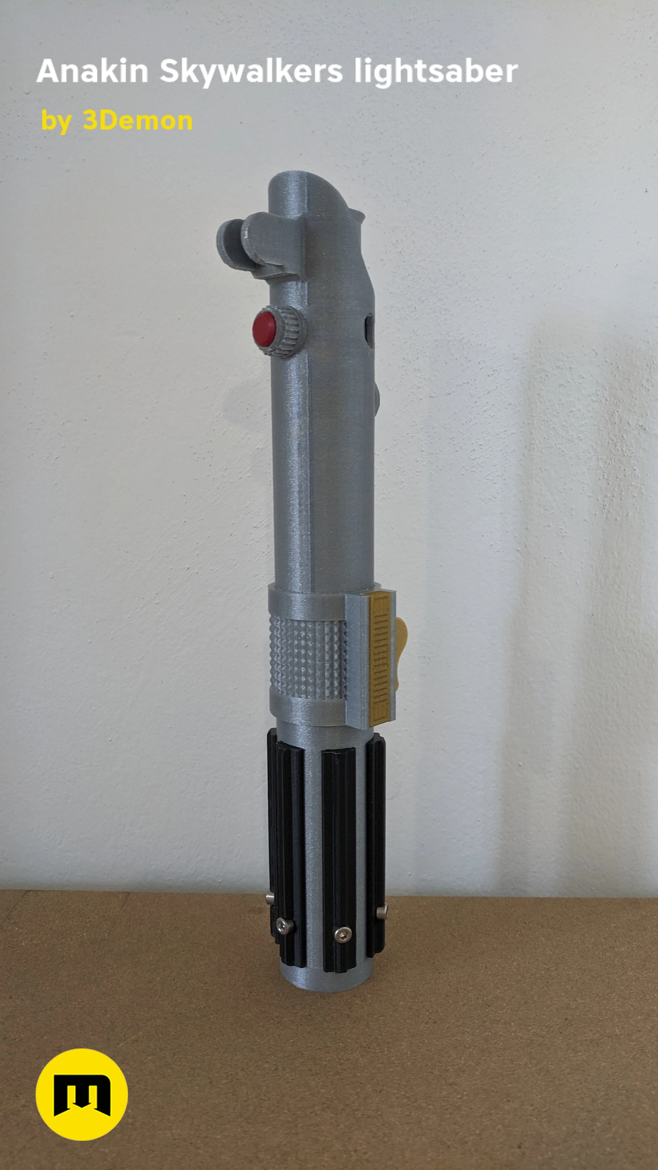 Anakin Skywalker's second lightsaber - Star Wars - Image 11