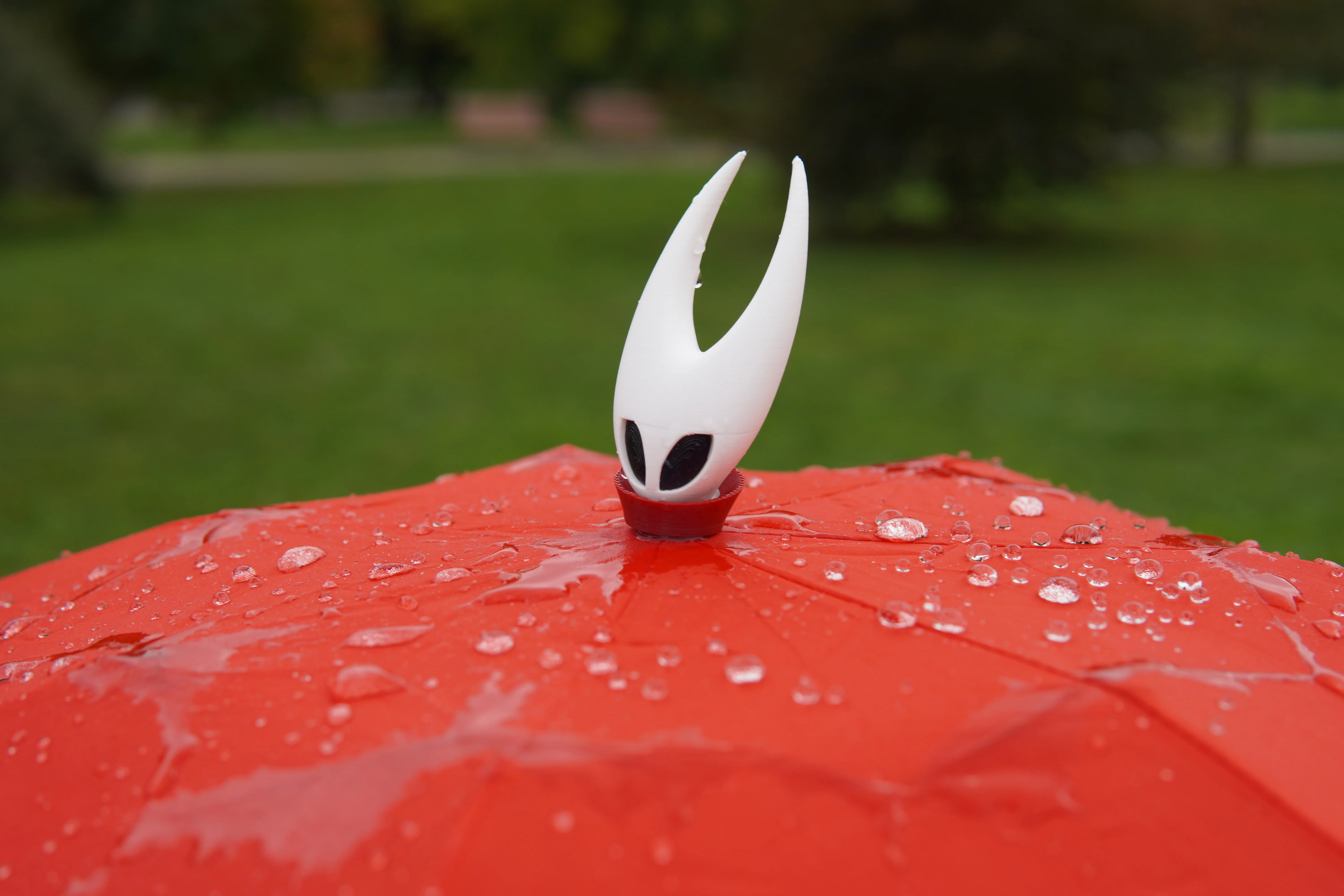 Hornet Umbrella Top - Silksong