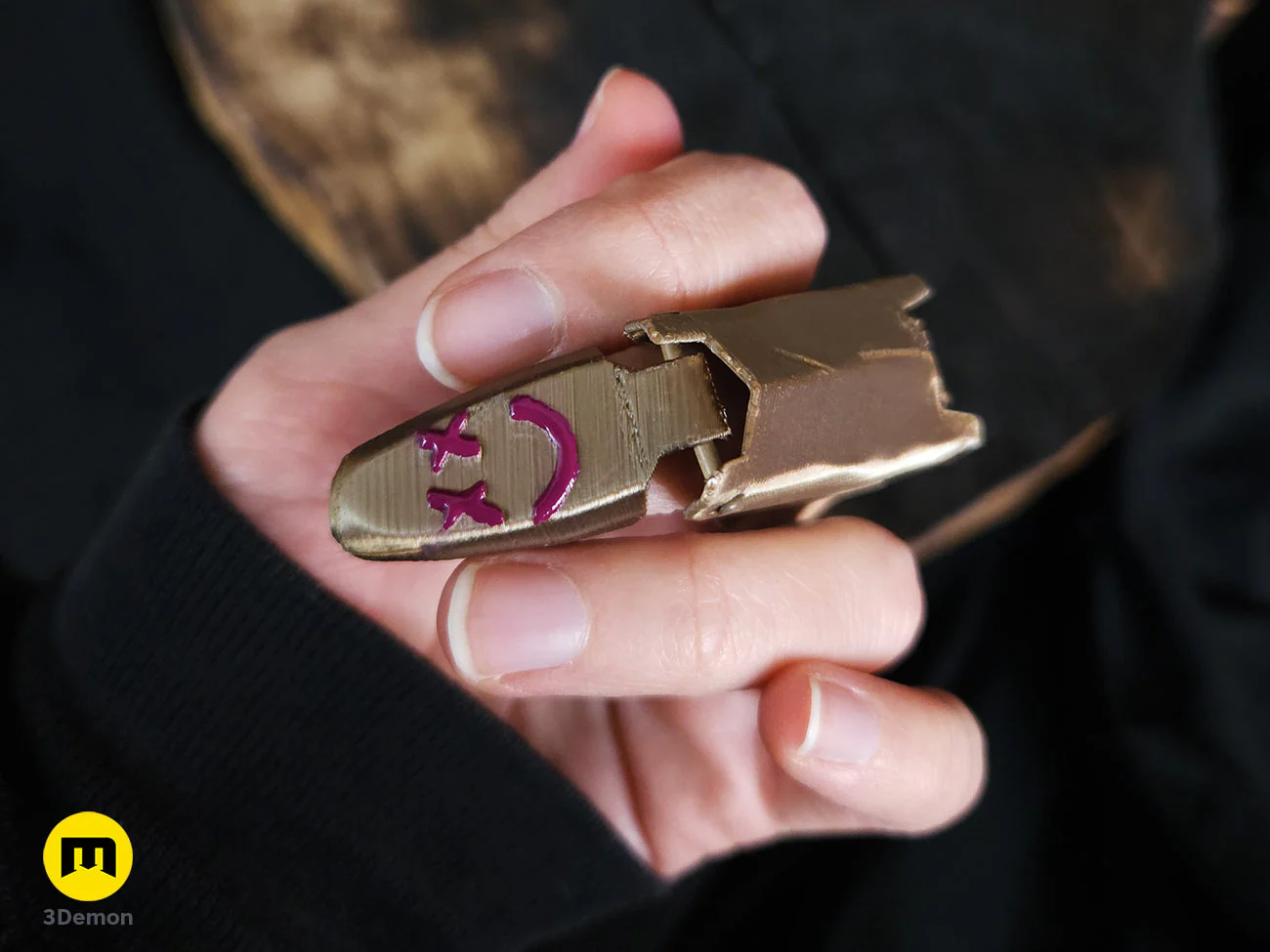 Jinx finger from Arcane - Image 3