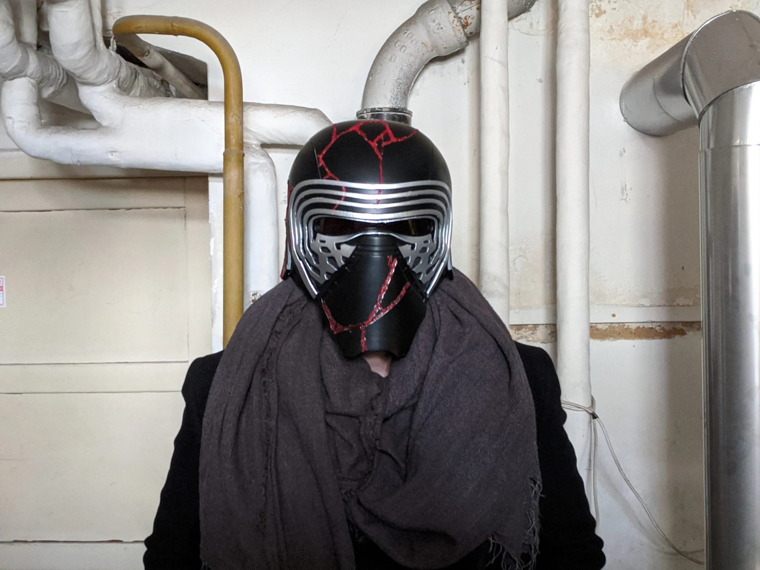 The Kylo Ren helmet destroyed - Star Wars - Image 3