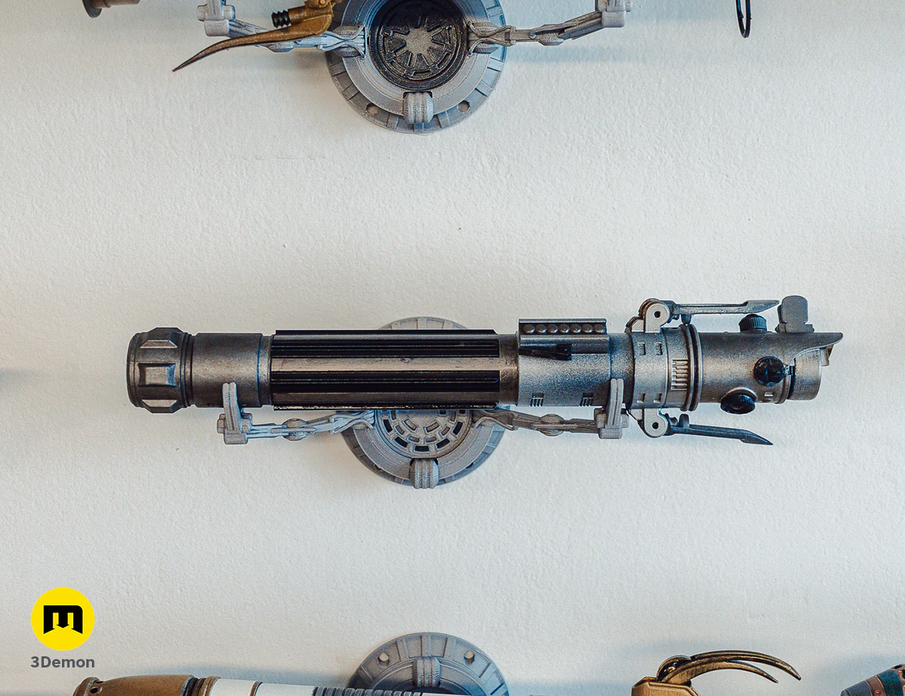 Rebel Hero (Luke) Lightsaber - Jedi Survivor - Image 4