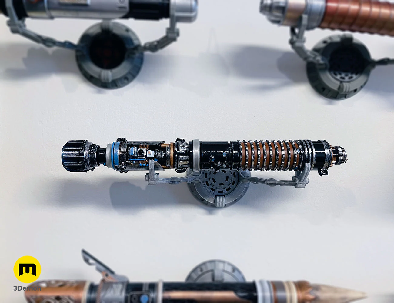 Scrapyard Lightsaber - Jedi Survivor - Image 4